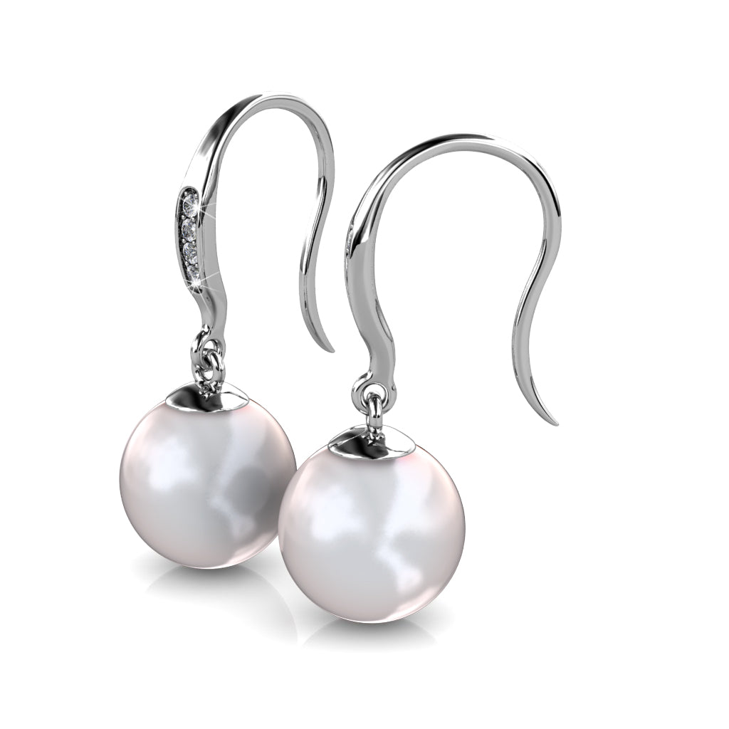 Sally Dangle Pearl Earrings