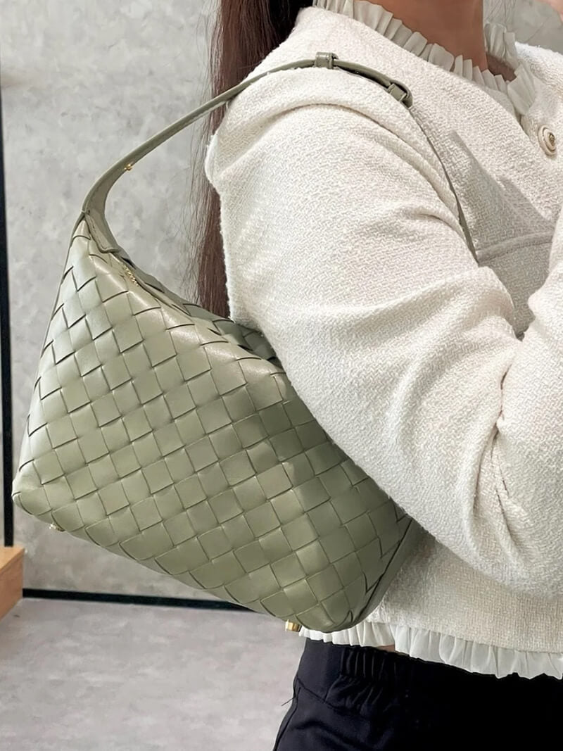 Anastasia Mini