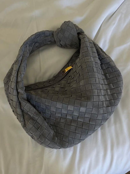 Andrea Suede Medium