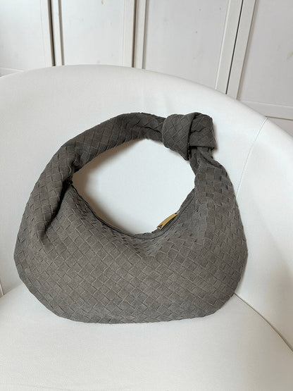 Andrea Suede Medium