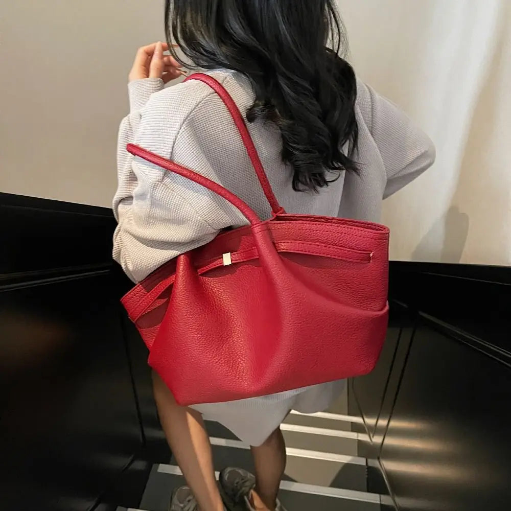 Noelle Tote